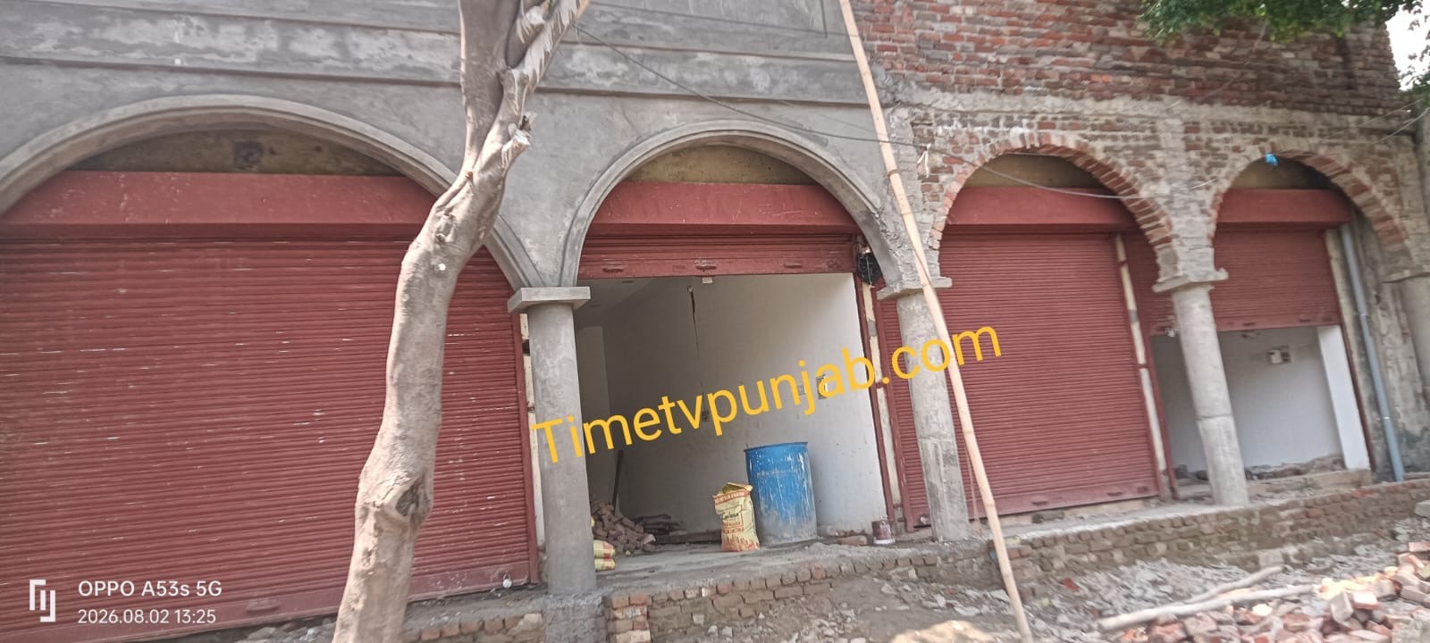 ਜਲੰਧਰ ‘ਚ ਇੱਕ ਹੋਰ ਕਥਿਤ ਨਜਾਇਜ਼ ਮਾਰਕੀਟ ਦੀ ਉਸਾਰੀ, ਪ੍ਰਸ਼ਾਸਨ ਦੀ ਕਾਰਗੁਜ਼ਾਰੀ ‘ਤੇ ਉੱਠੇ ਸਵਾਲ